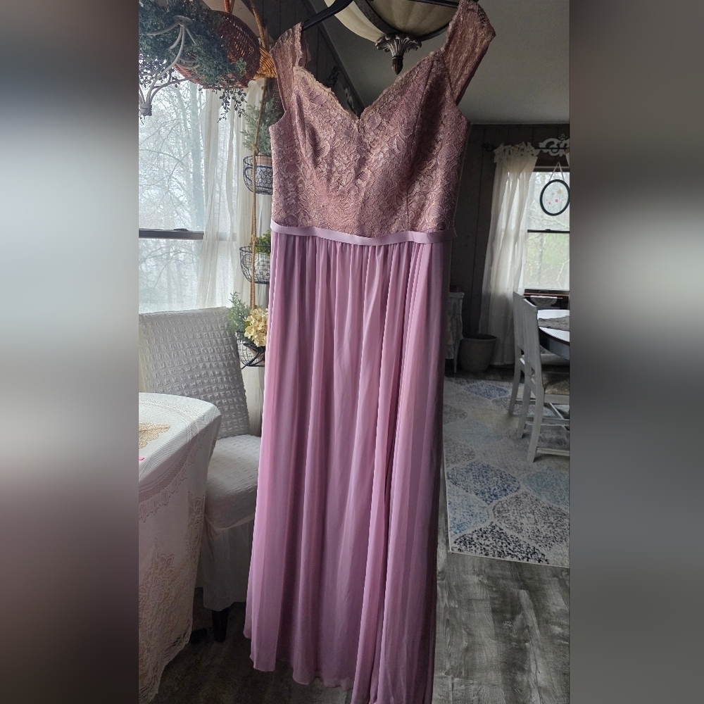 David's Bridal Pink Lace and Chiffon Dress